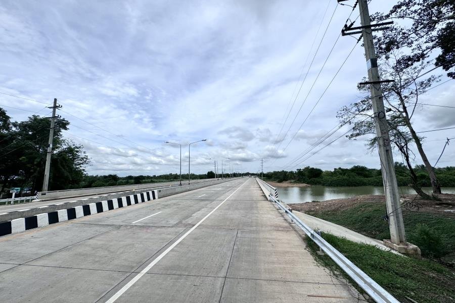 โครงการก่อสร้างถนนหมายเลข 2083 สาย อ.มหาชนะชัย - อ.คำเขื่อนแก้ว