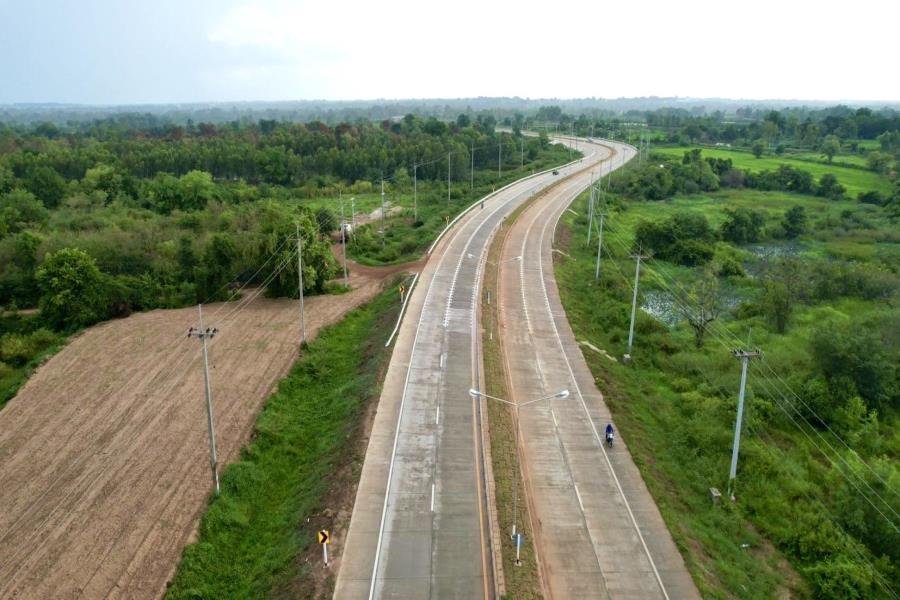 โครงการก่อสร้างถนนหมายเลข 2083 สาย อ.มหาชนะชัย - อ.คำเขื่อนแก้ว