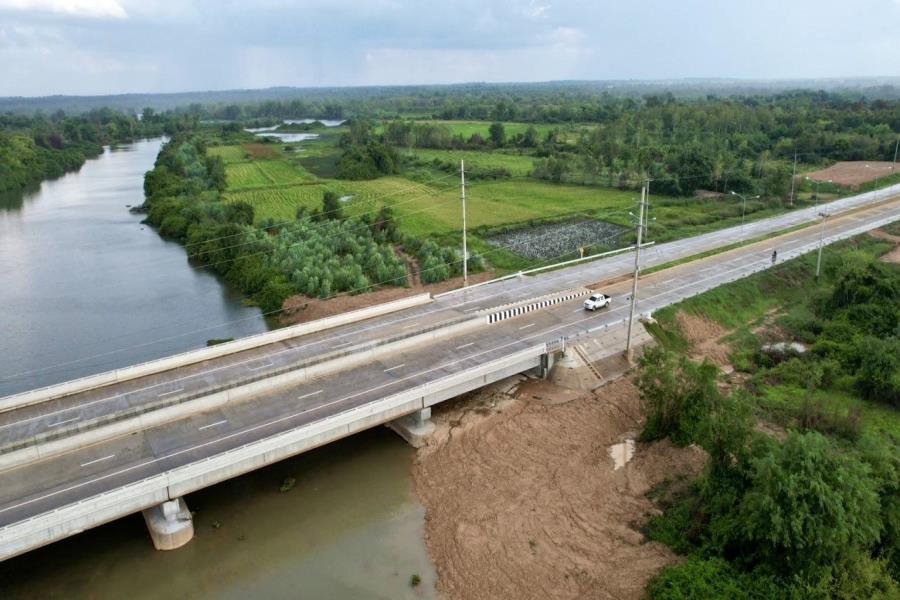 โครงการก่อสร้างถนนหมายเลข 2083 สาย อ.มหาชนะชัย - อ.คำเขื่อนแก้ว