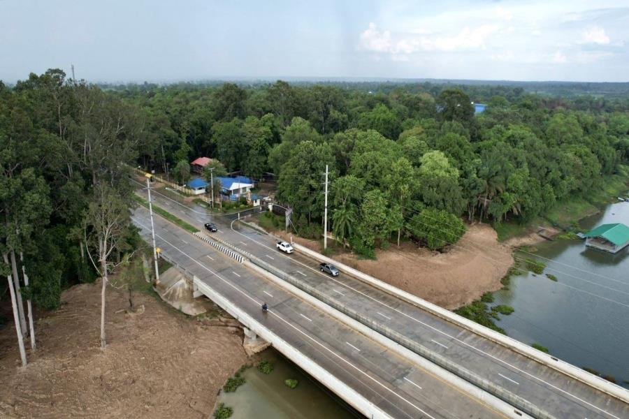 โครงการก่อสร้างถนนหมายเลข 2083 สาย อ.มหาชนะชัย - อ.คำเขื่อนแก้ว